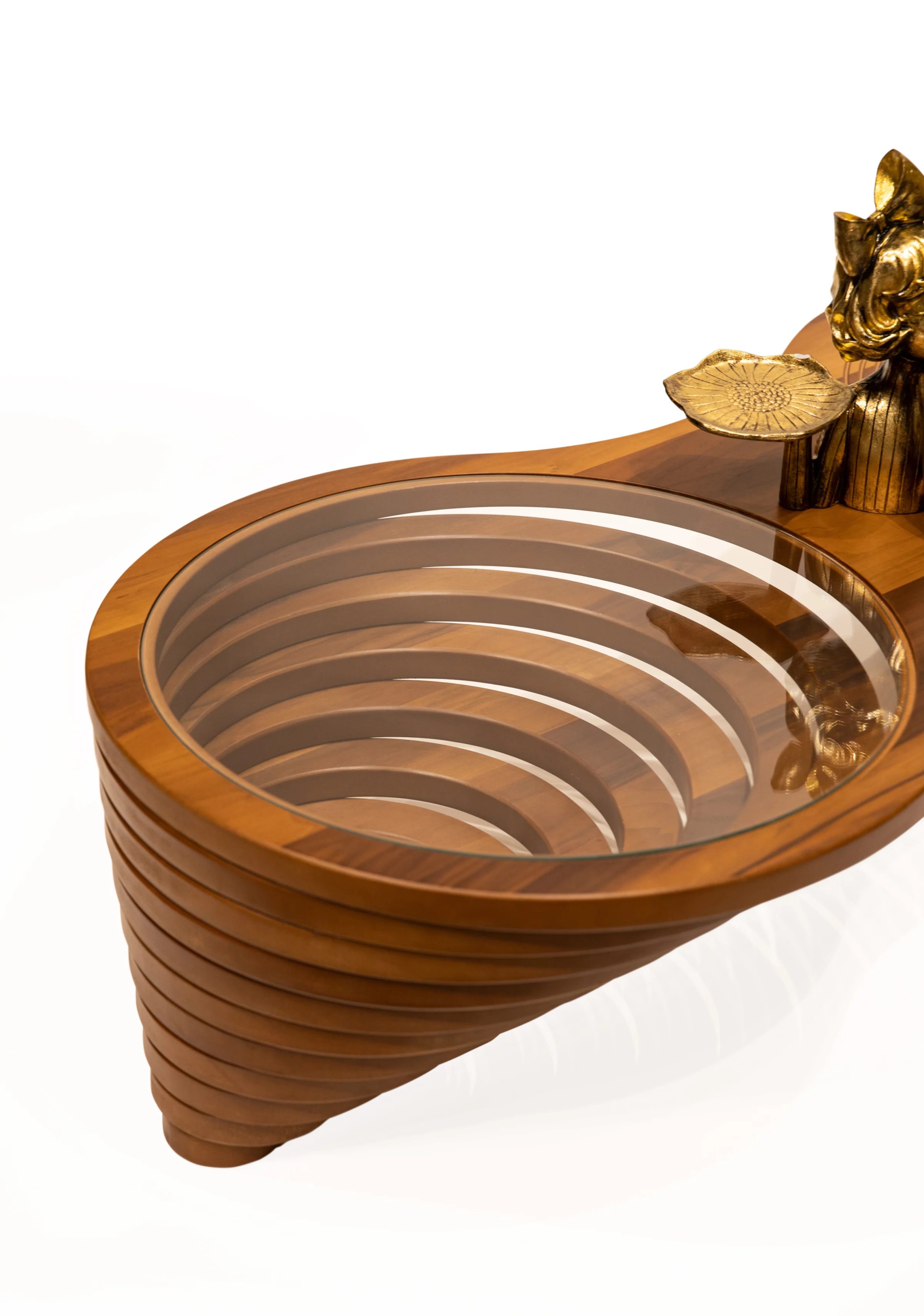 Walnut Холна Маса