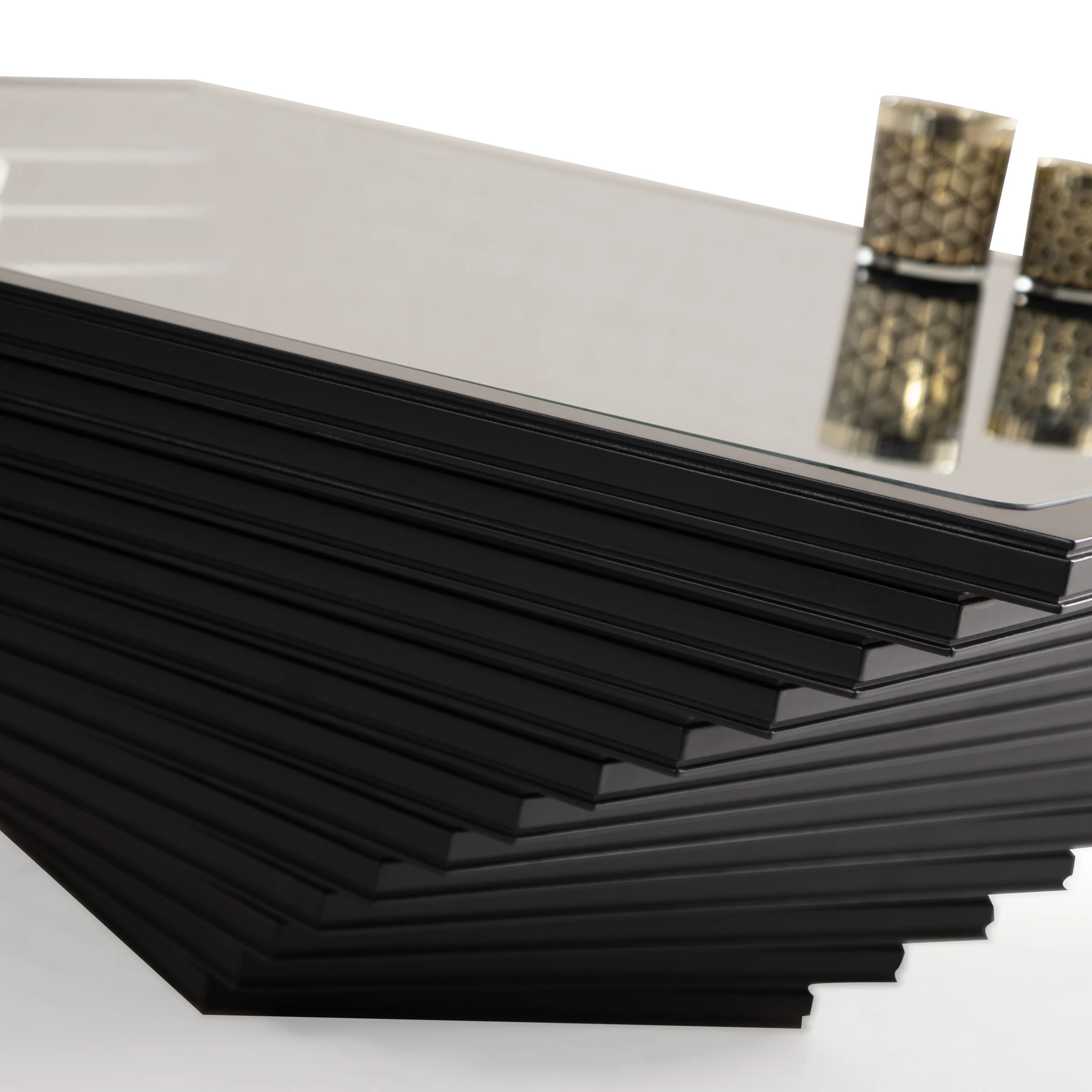 Black Холна Маса