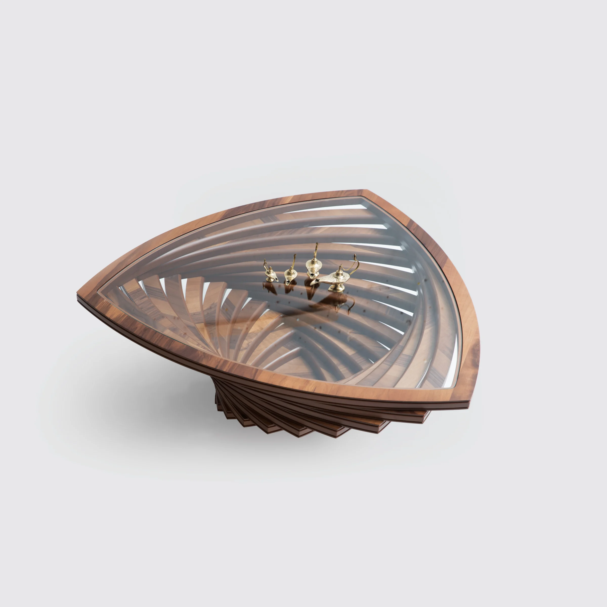 Walnut Холна Маса