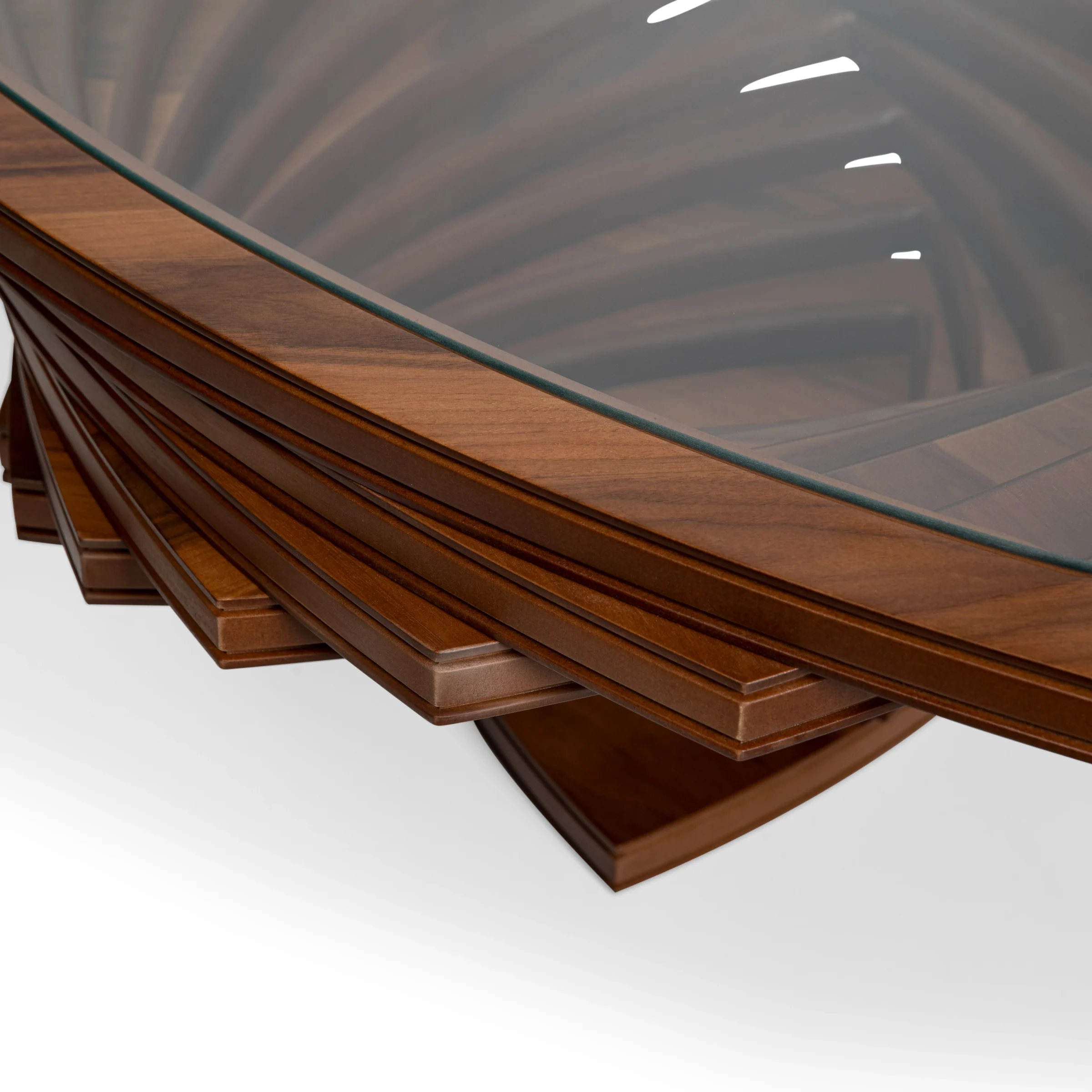 Walnut Холна Маса