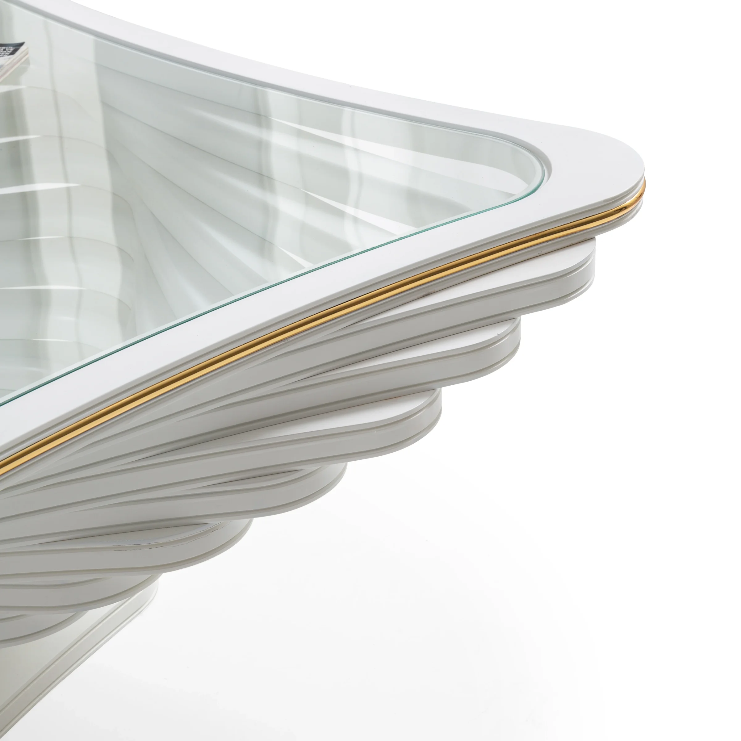 White Холна Маса