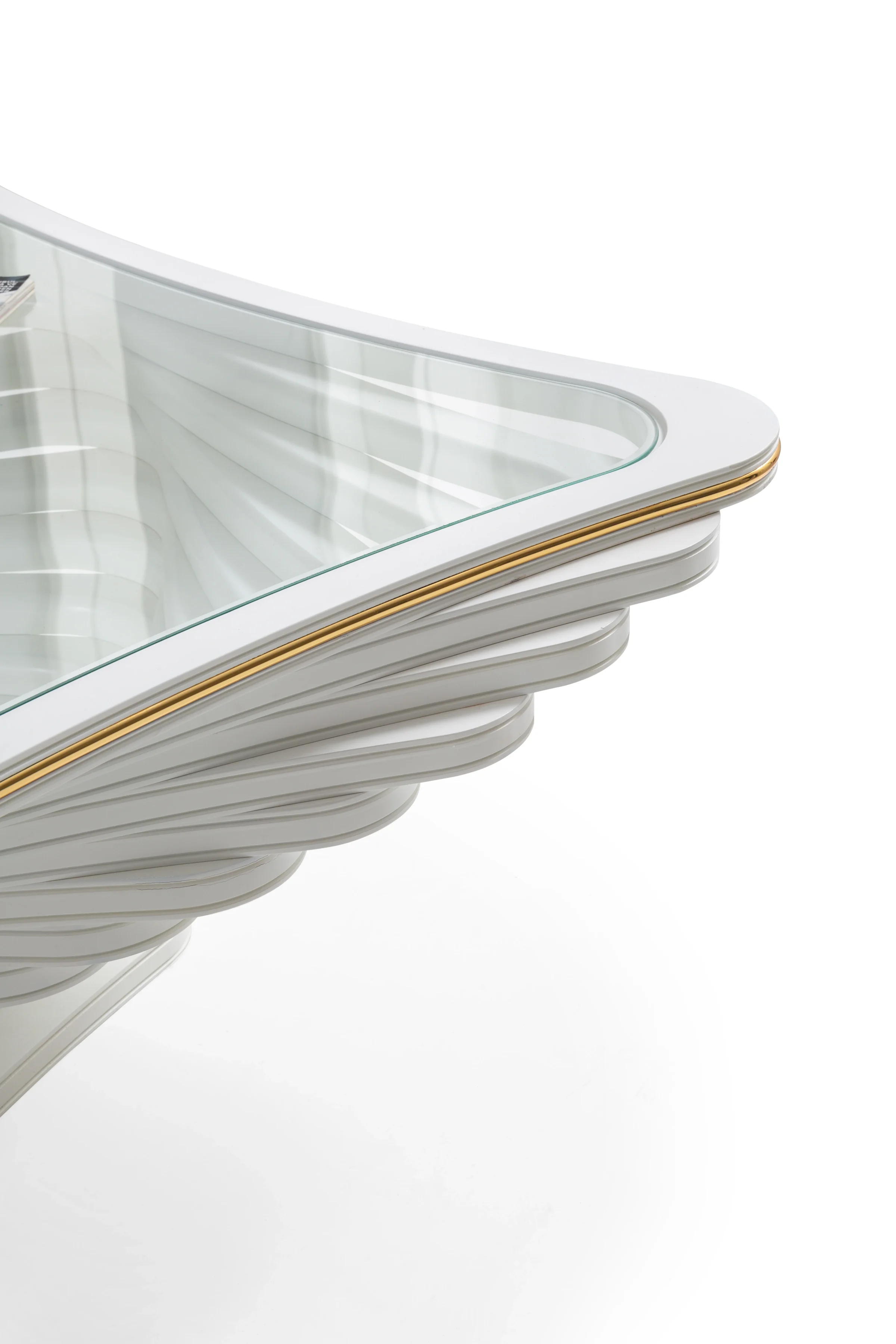 White Холна Маса