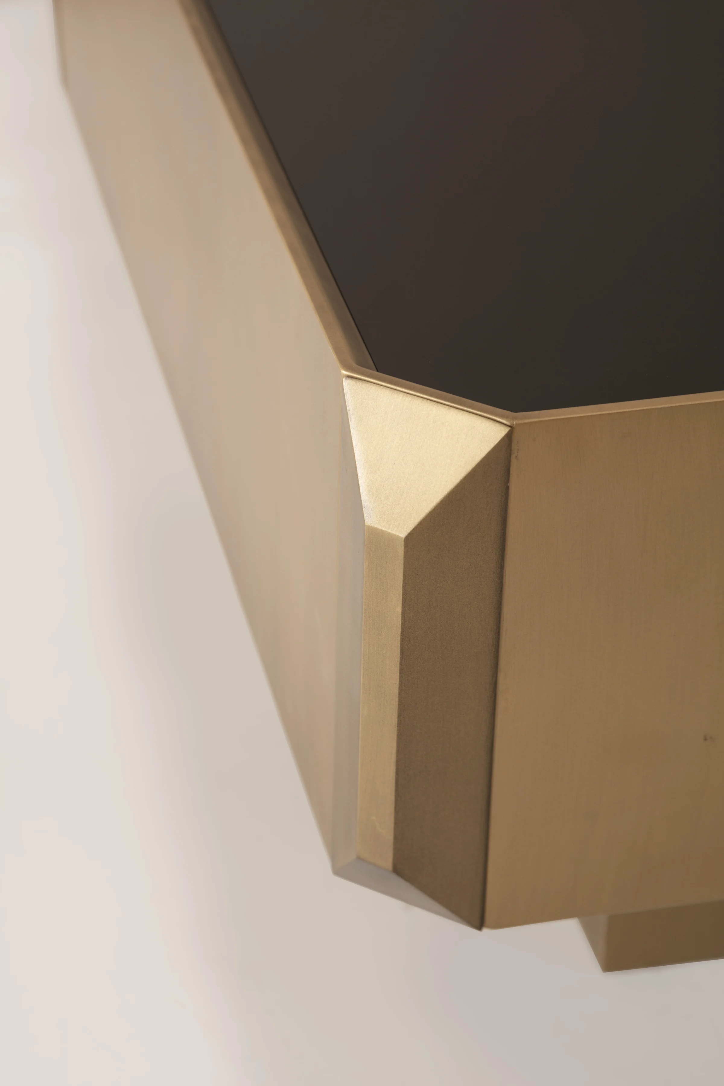 Patina Gold Холна Маса