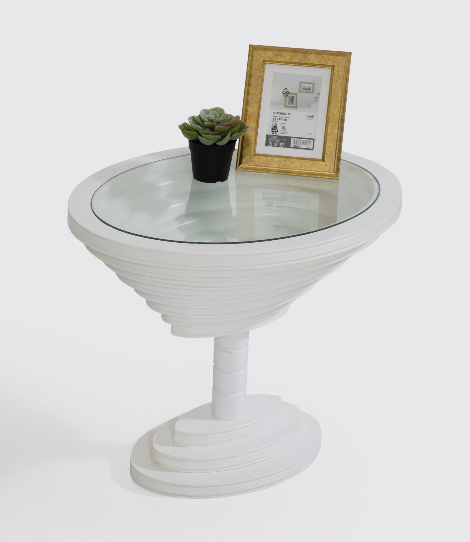 White Холна Маса