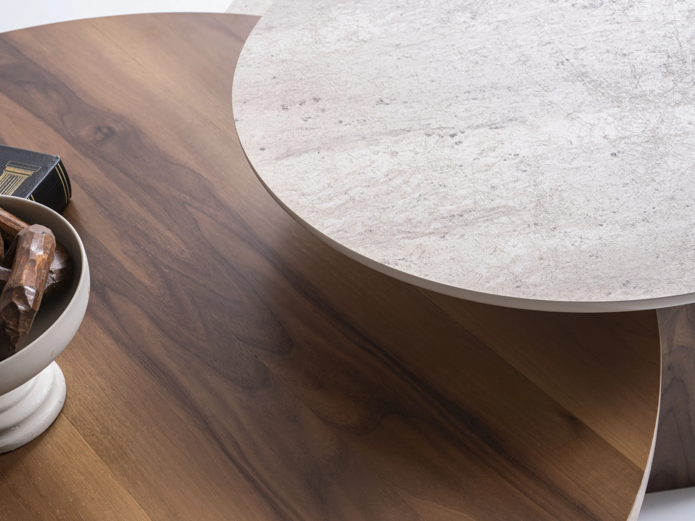 Walnut Traventine Холна Маса