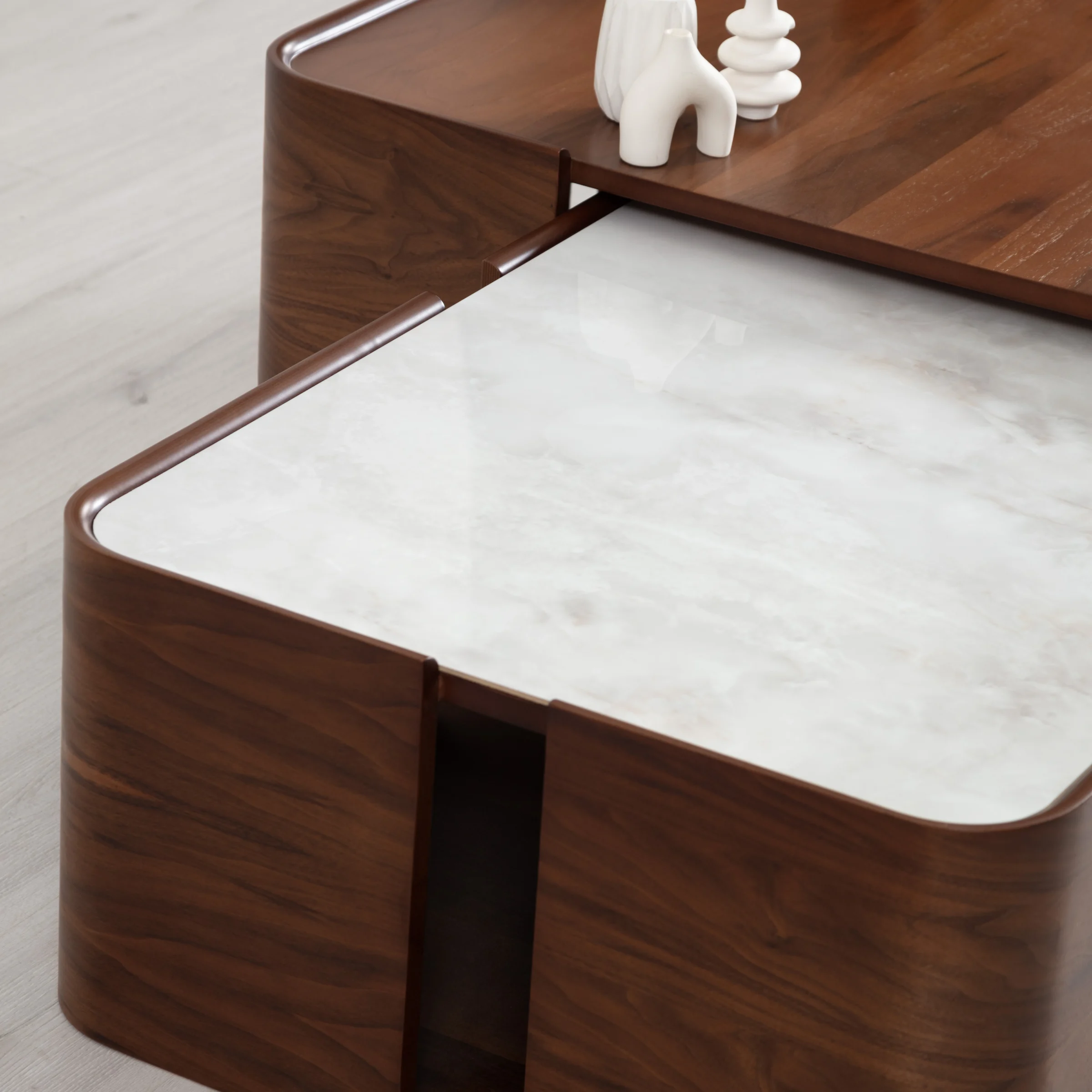 Walnut Marble Холна Маса