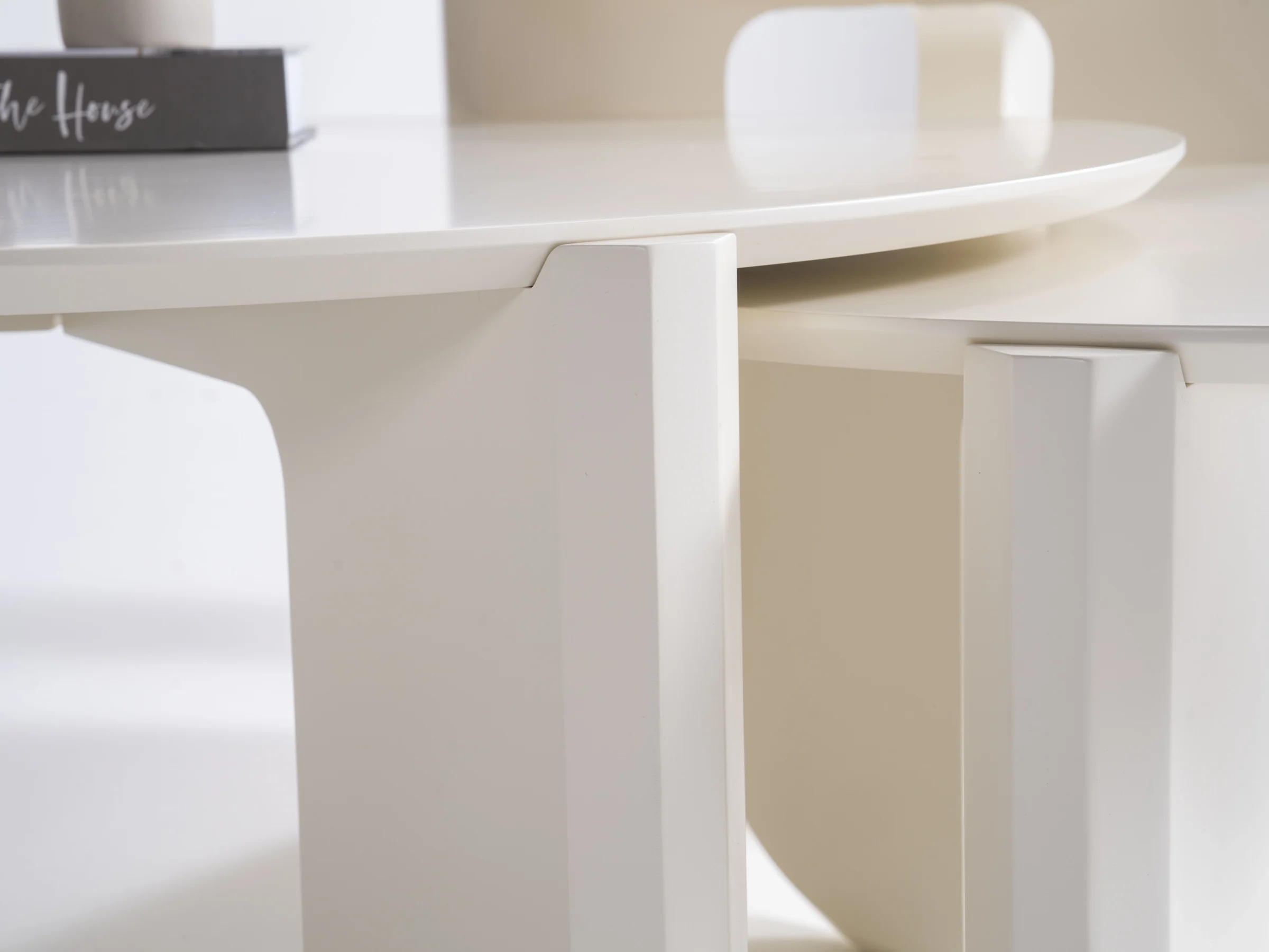 Cream Холна Маса