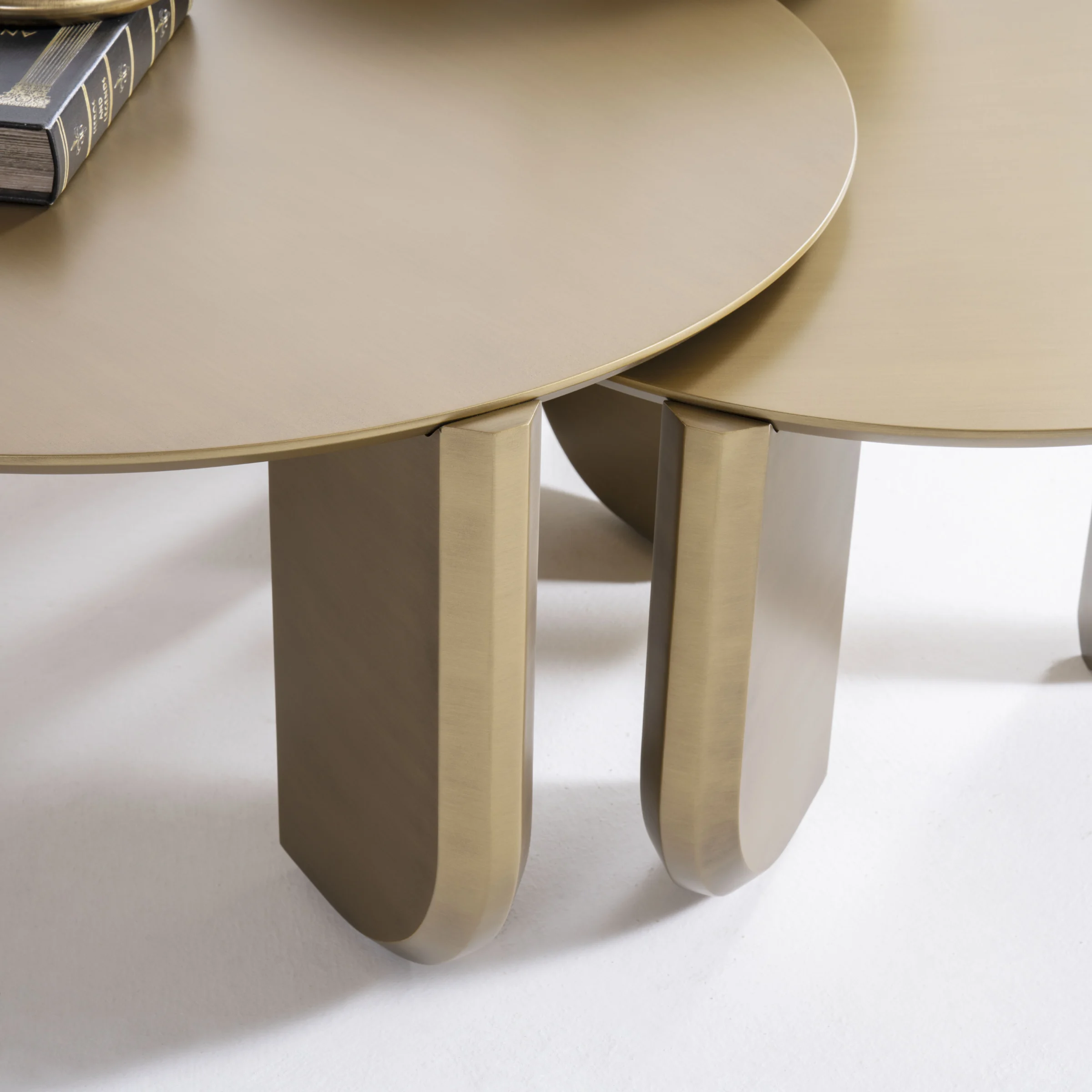 Platina Gold Холна Маса