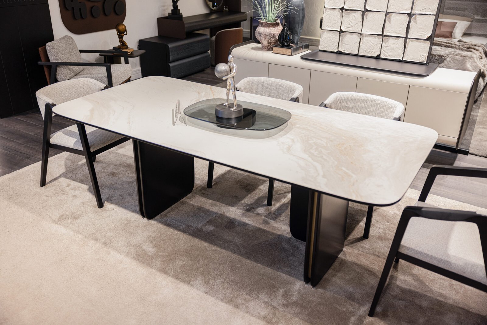 Gravel Трапезария