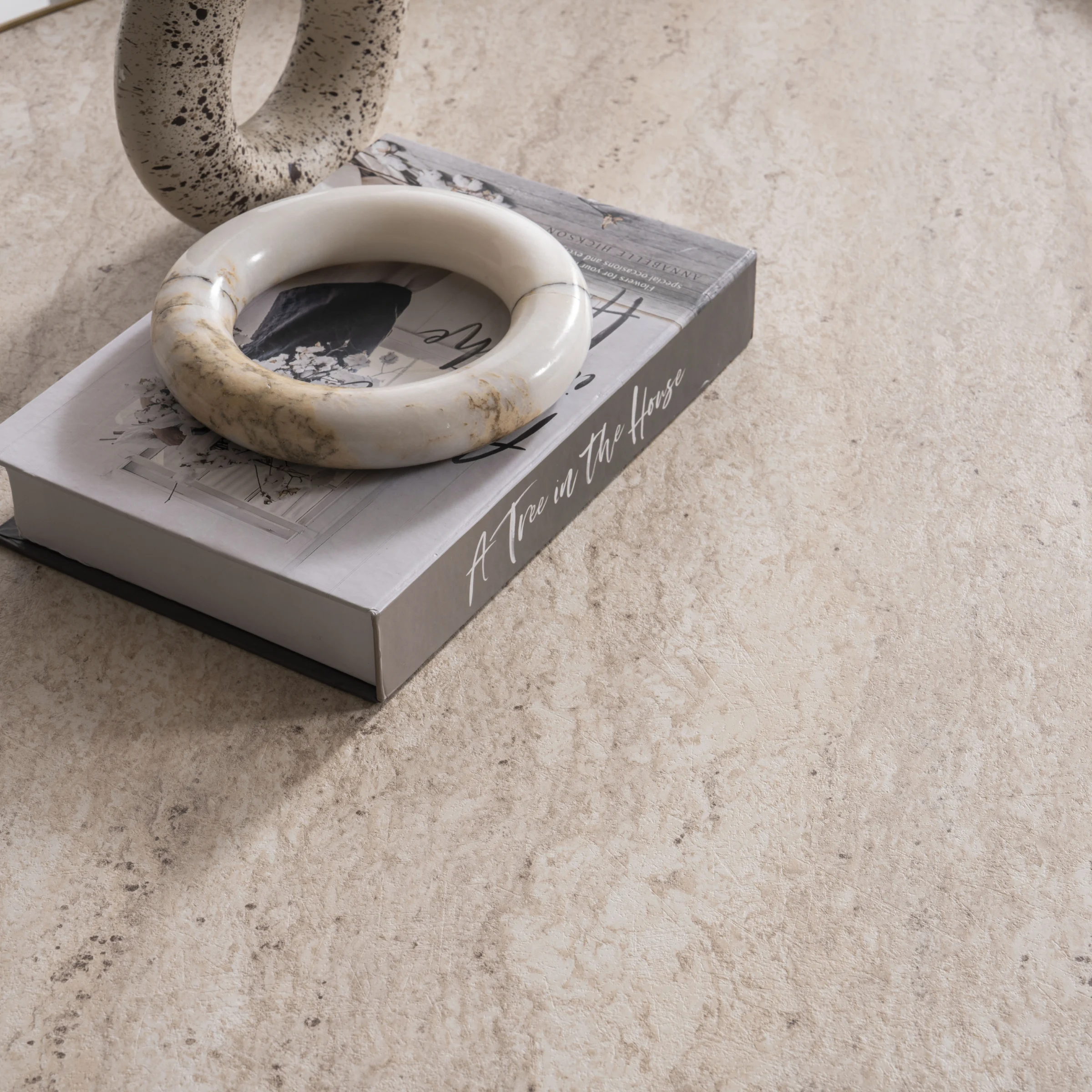 Traventine Холна Маса