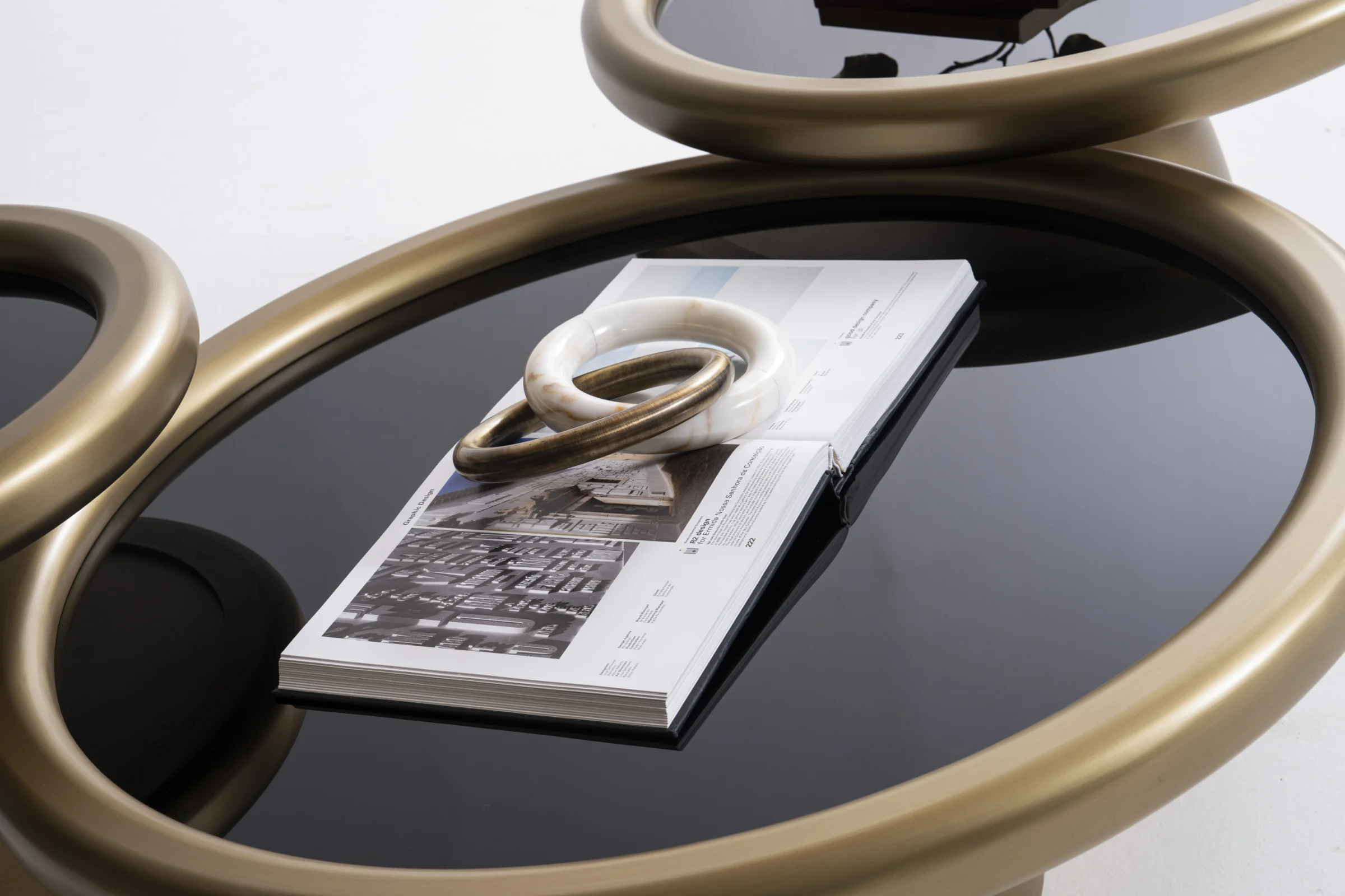 Patina Gold Холна Маса