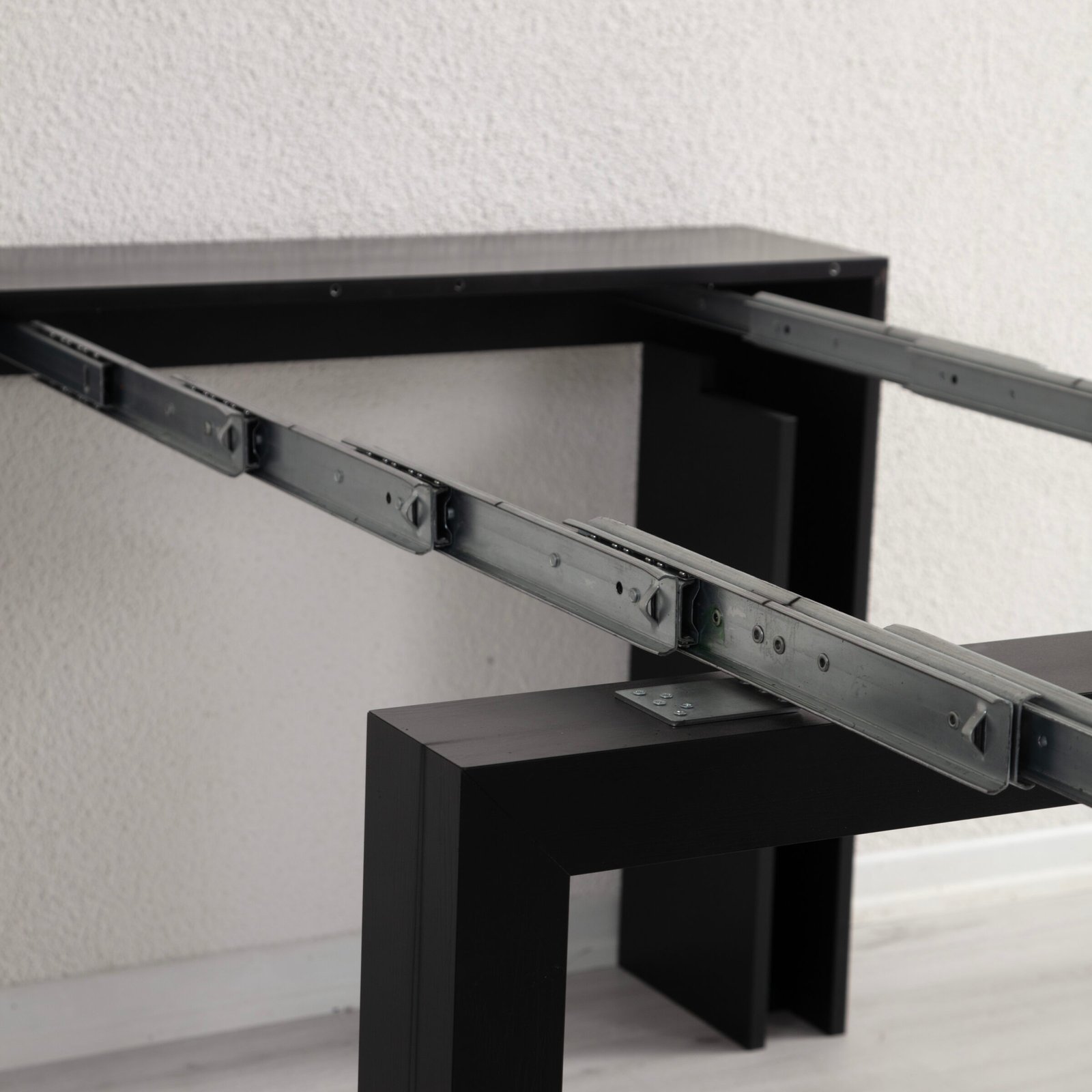 Bingo Dresser Трапезна Маса