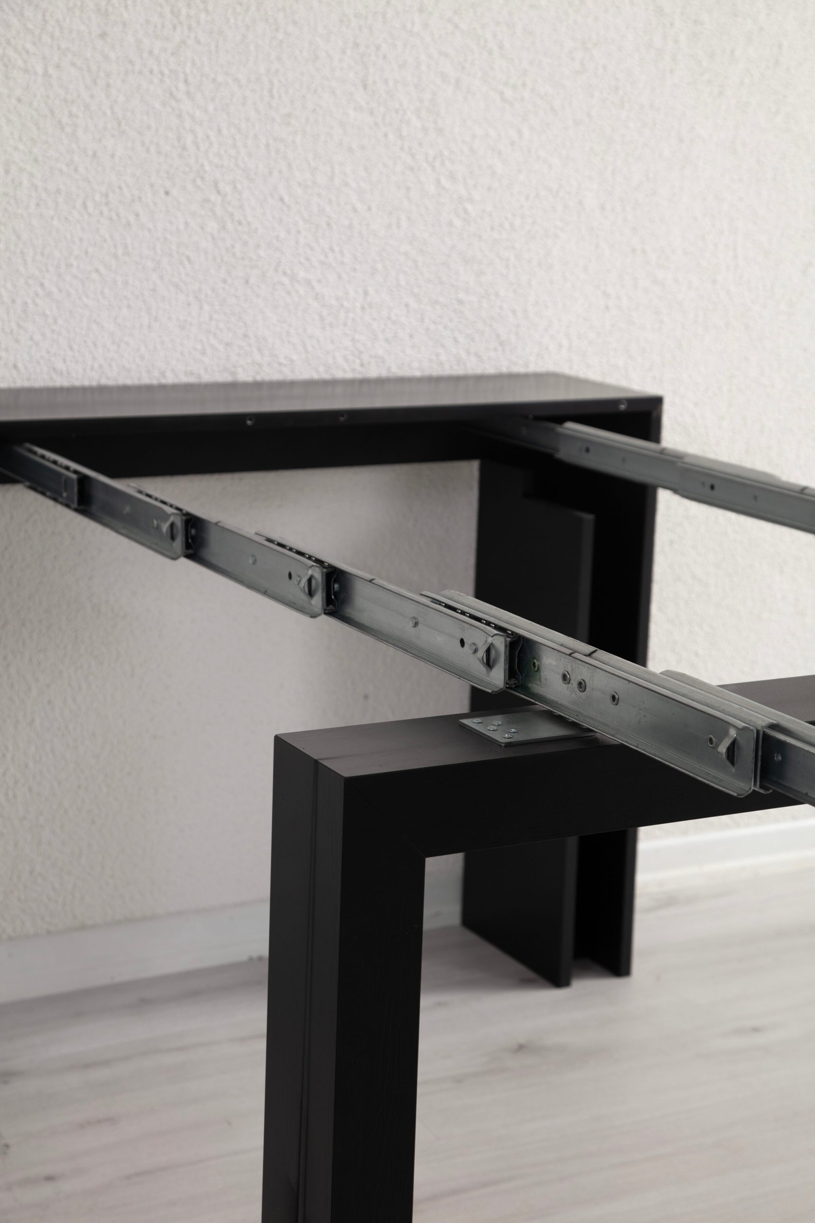 Bingo Dresser Трапезна Маса